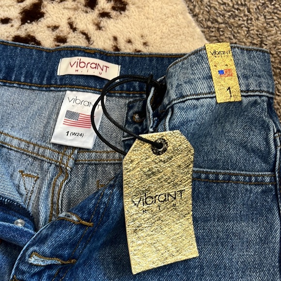 Famous Vibrant Wide Leg Trouser Denim in size 1/25 - Picture 3 of 7